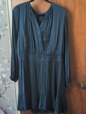 Textured Long Sleeve Black Tunic Dress